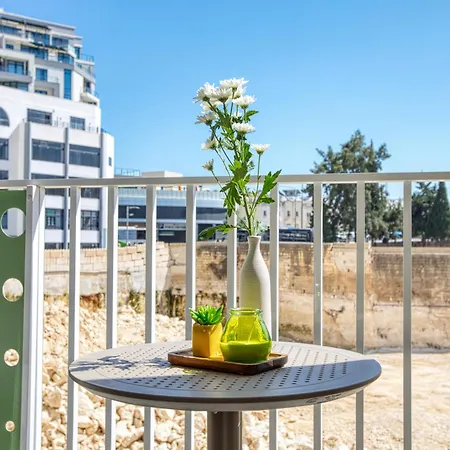 公寓 Stylish 1 Bedroom St Julians Sleeps 4 *